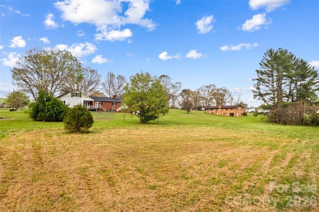 117 Jo Monni Loop, Statesville, NC 28625