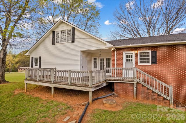 117 Jo Monni Loop, Statesville, NC 28625