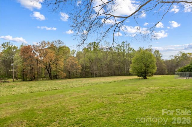 117 Jo Monni Loop, Statesville, NC 28625