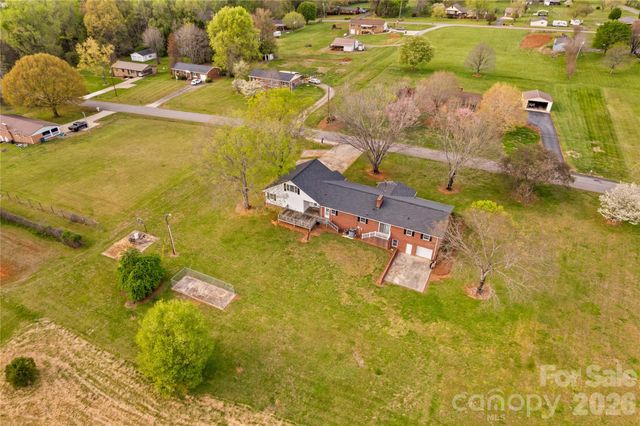 117 Jo Monni Loop, Statesville, NC 28625