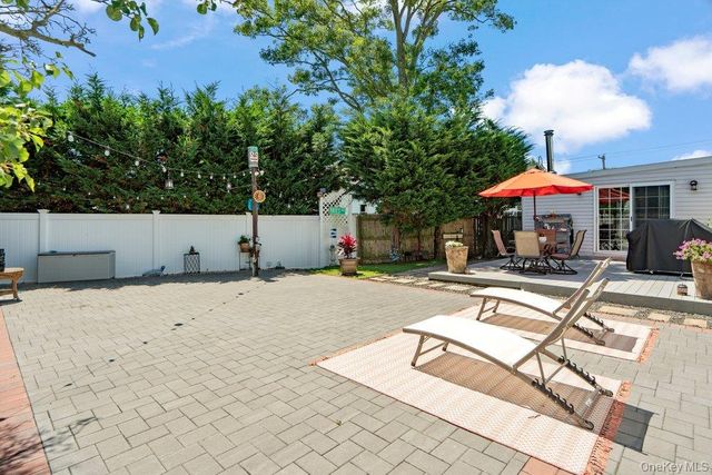 76 Alton Road, Babylon, NY 11702