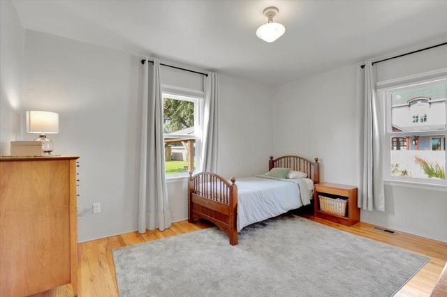 9410 E BROADWAY Ave, Spokane Valley, WA 99206
