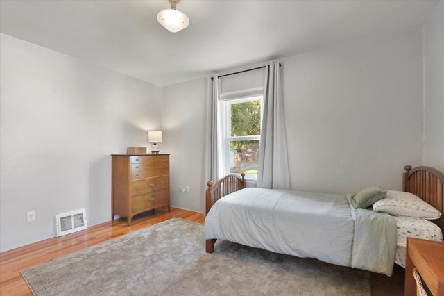 9410 E BROADWAY Ave, Spokane Valley, WA 99206