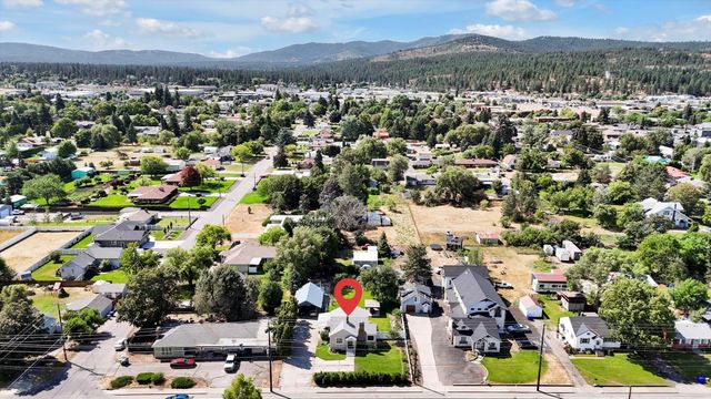 9410 E BROADWAY Ave, Spokane Valley, WA 99206
