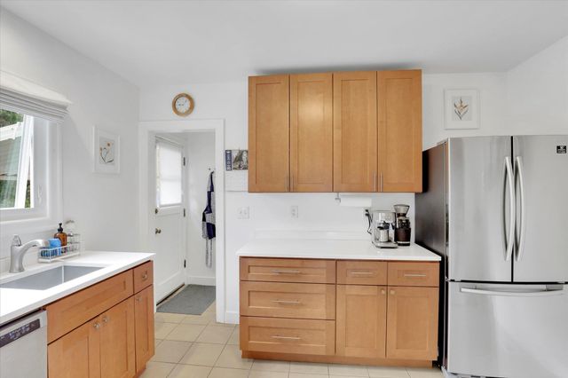 9410 E BROADWAY Ave, Spokane Valley, WA 99206