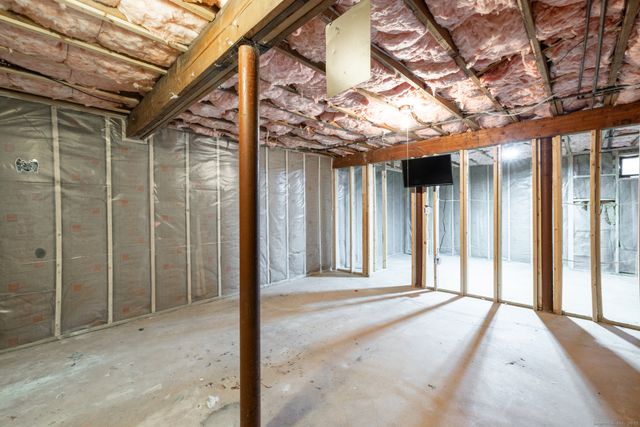 30 Woodglen Drive 7A1, Waterbury, CT 06705