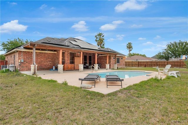 2005 Stuart Road W, Weslaco, TX 78599