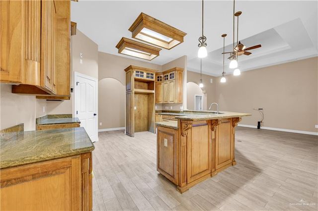 2005 Stuart Road W, Weslaco, TX 78599