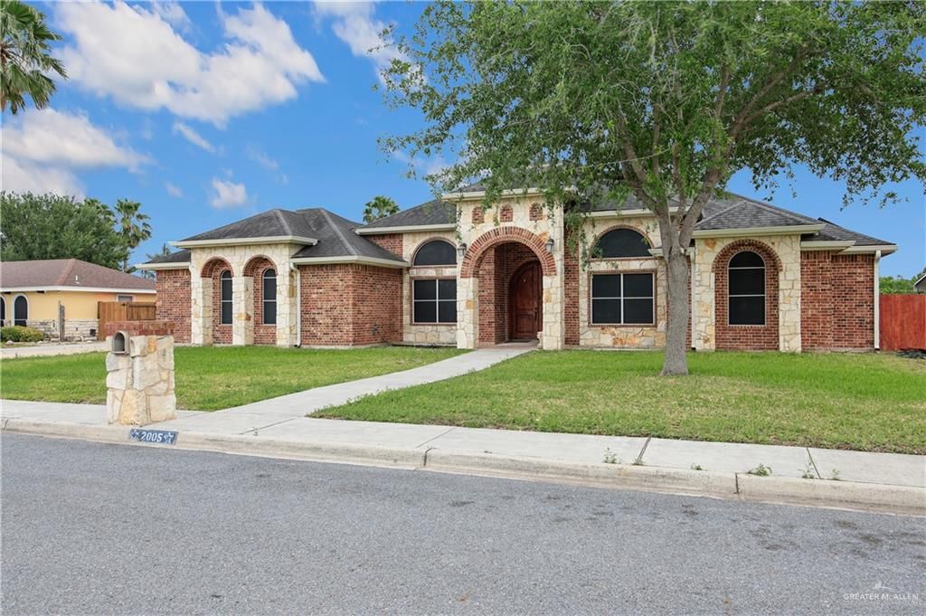2005 Stuart Road W, Weslaco, TX 78599
