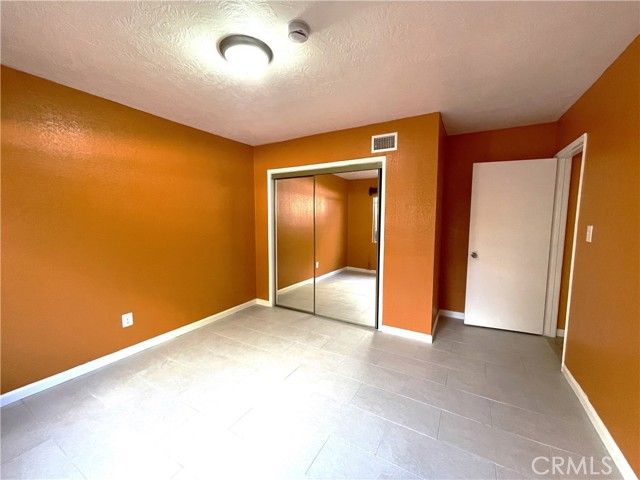 10802 Grape Street, Los Angeles, CA 90059