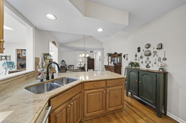 10217 Braemar Drive, Powell, OH 43065