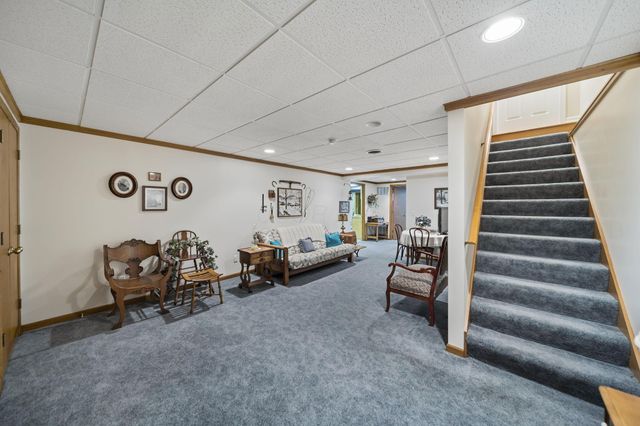 10217 Braemar Drive, Powell, OH 43065