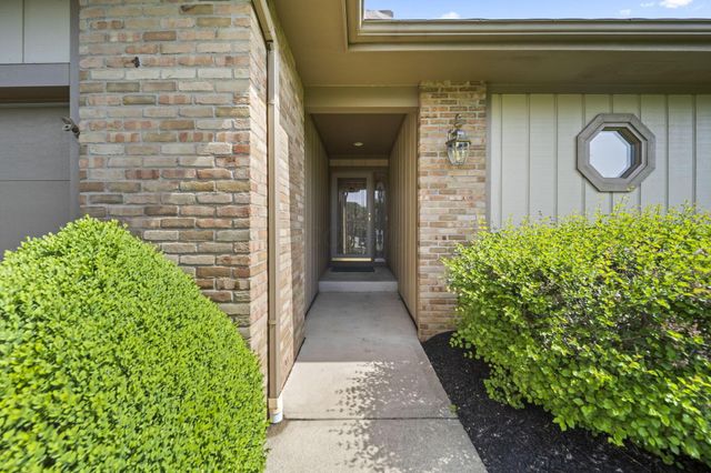 10217 Braemar Drive, Powell, OH 43065