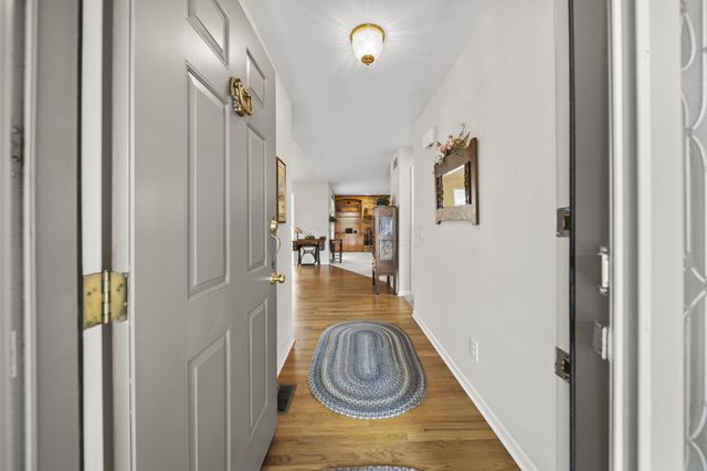 10217 Braemar Drive, Powell, OH 43065