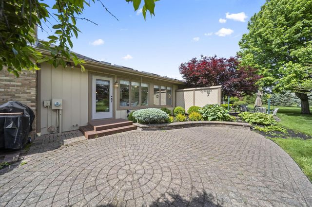 10217 Braemar Drive, Powell, OH 43065