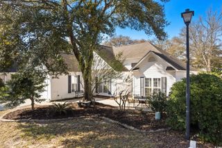 808 Arbor Ln., North Myrtle Beach, SC 29582