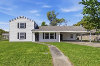 3816 Yale Street, Lake Charles, LA 70607