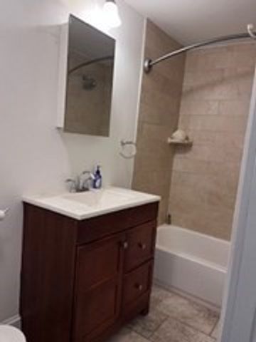 75 Summer St, Revere, MA 02151
