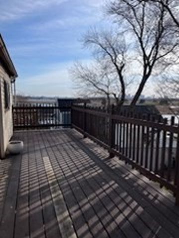 75 Summer St, Revere, MA 02151