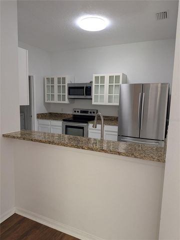 20405 HARVEST OAK COURT, Tampa, FL 33647