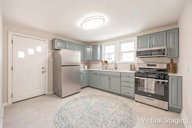 4503 N Sayre Avenue, Harwood Heights, IL 60706