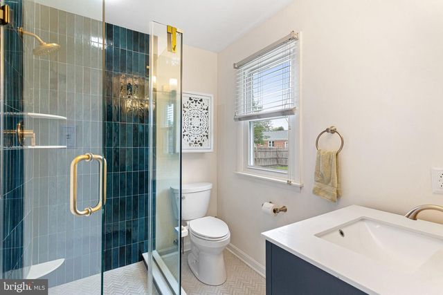 31 NEWELL AVE, Cherry Hill, NJ 08034