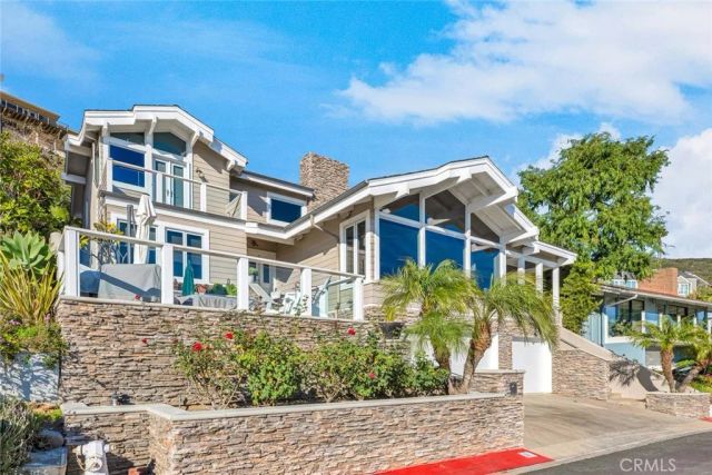21 N Vista De La Luna, Laguna Beach, CA 92651
