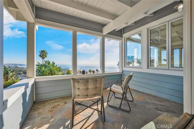 21 N Vista De La Luna, Laguna Beach, CA 92651