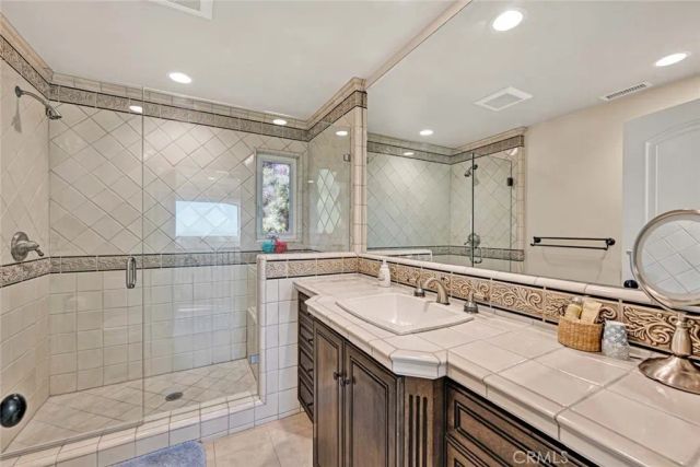 21 N Vista De La Luna, Laguna Beach, CA 92651