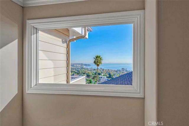21 N Vista De La Luna, Laguna Beach, CA 92651