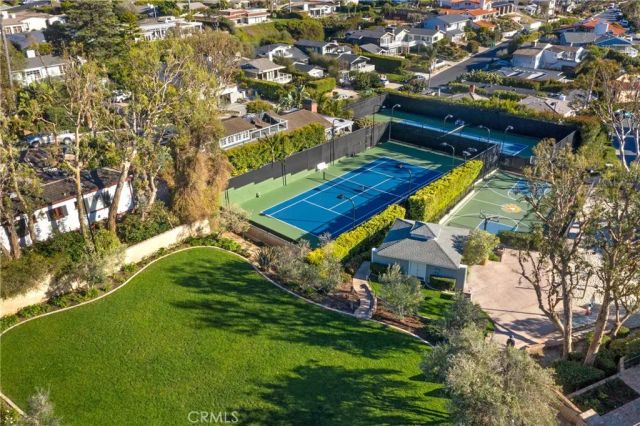 21 N Vista De La Luna, Laguna Beach, CA 92651