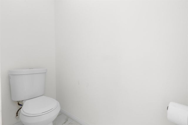 1413 Highway 146 S, La Porte, TX 77571