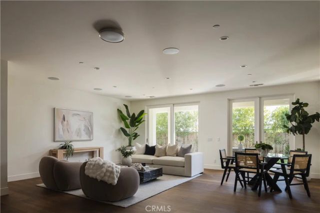 448 Serra Drive, Corona Del Mar, CA 92625