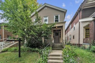 2920 N Bartlett AVENUE, Milwaukee, WI 53211