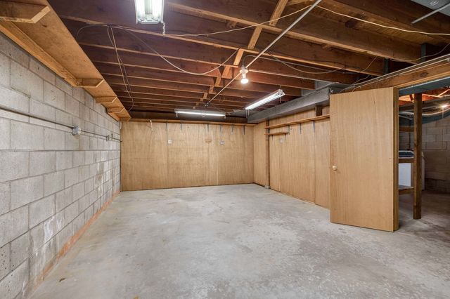 1107 Idaho Avenue, Davenport, IA 52804