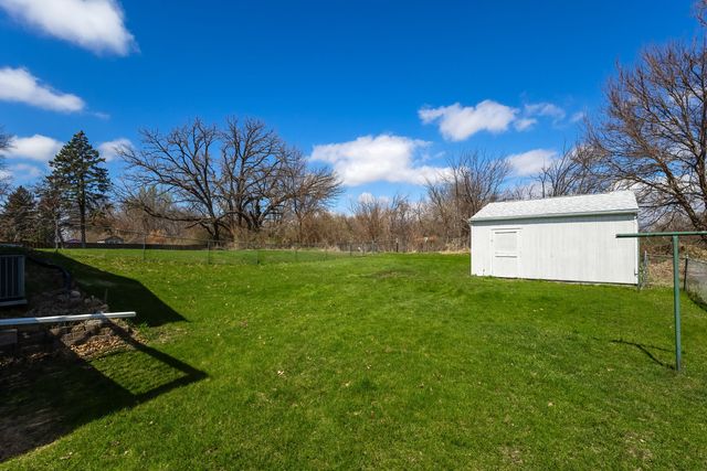 1107 Idaho Avenue, Davenport, IA 52804