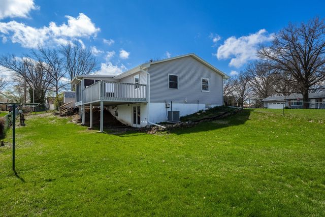 1107 Idaho Avenue, Davenport, IA 52804
