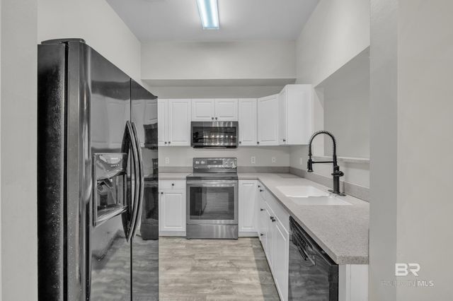 4 Yacht Club Drive 154, Daphne, AL 36526