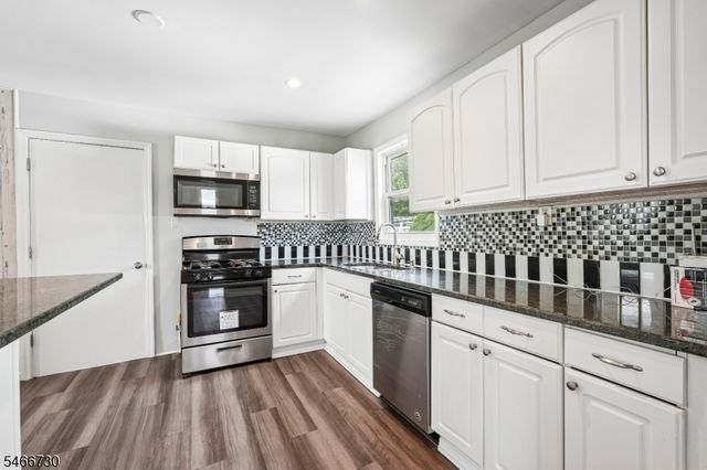 94 S 21St Ave, Manville Boro, NJ 08835