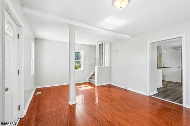 94 S 21St Ave, Manville Boro, NJ 08835