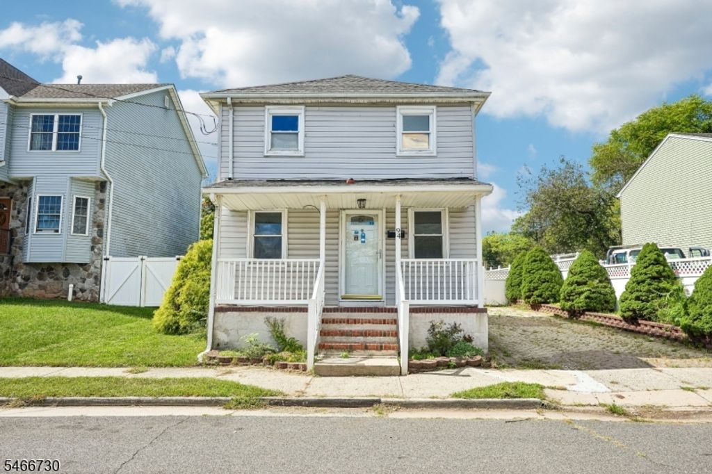 94 S 21St Ave, Manville Boro, NJ 08835 — exterior