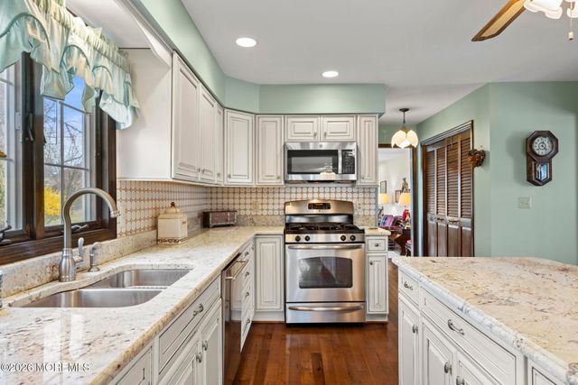 400 Randolph Road, Freehold, NJ 07728