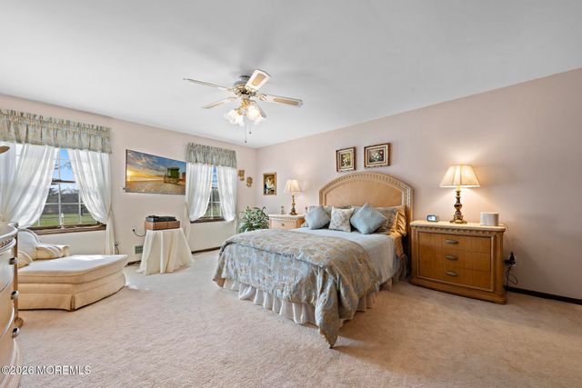 400 Randolph Road, Freehold, NJ 07728