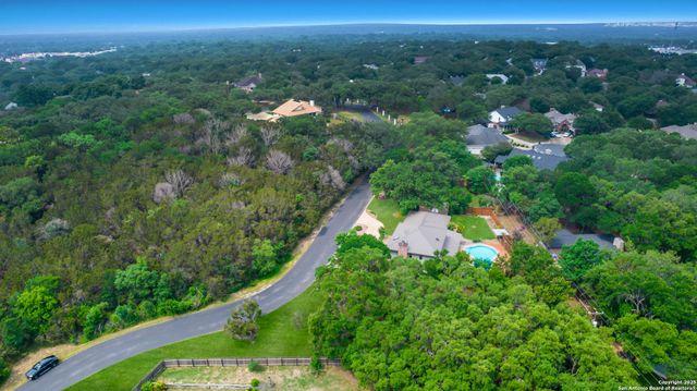 2923 Scattered Oaks, San Antonio, TX 78232