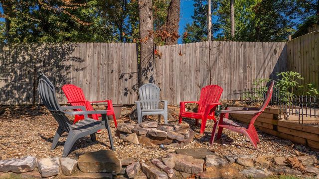 6721 Longwood Road, Cammack Village, AR 72207
