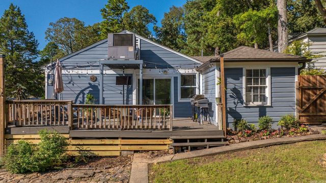 6721 Longwood Road, Cammack Village, AR 72207