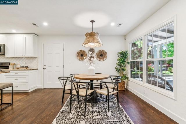 305 Keats Circle, Pleasant Hill, CA 94523