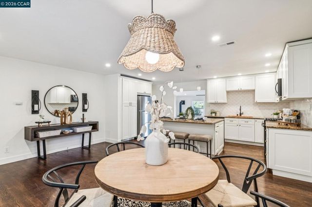 305 Keats Circle, Pleasant Hill, CA 94523