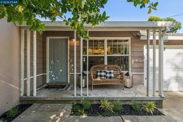 305 Keats Circle, Pleasant Hill, CA 94523