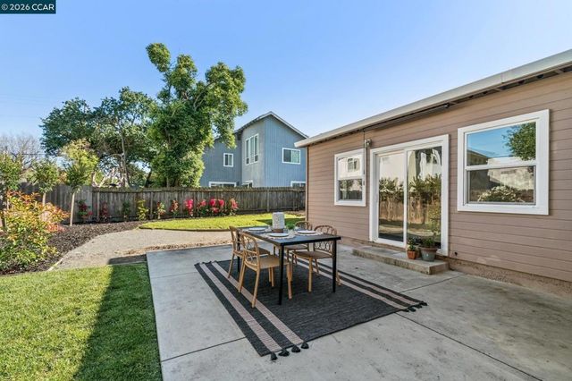305 Keats Circle, Pleasant Hill, CA 94523